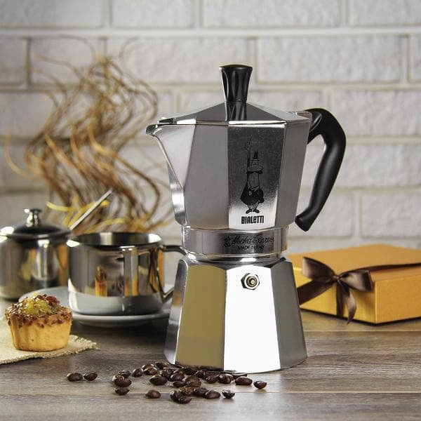 Гейзерная кофеварка Bialetti Moka Express металлик на 3 чашки